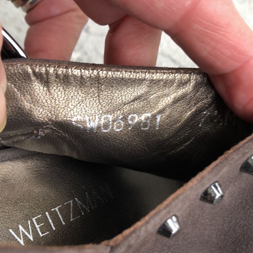 Stuart Weitzman   - Picture 8 of 8